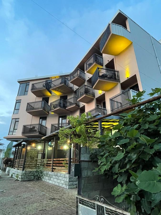 Отель New House Kobuleti 2 Экстерьер фото