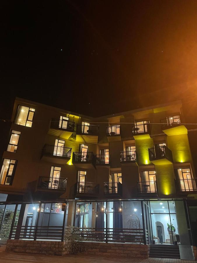 Отель New House Kobuleti 2 Экстерьер фото