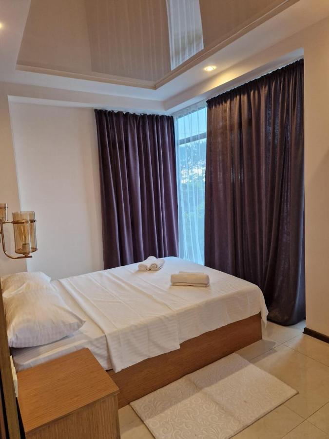 Отель New House Kobuleti 2 Экстерьер фото
