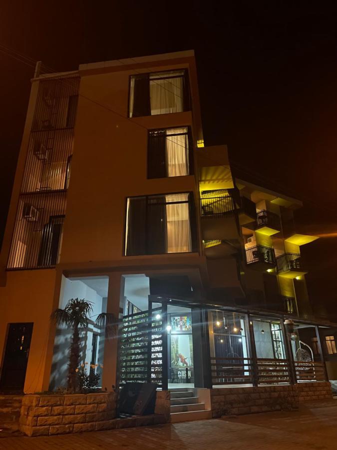 Отель New House Kobuleti 2 Экстерьер фото