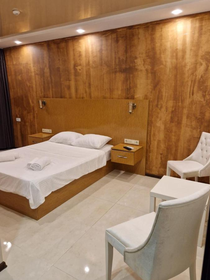 Отель New House Kobuleti 2 Экстерьер фото